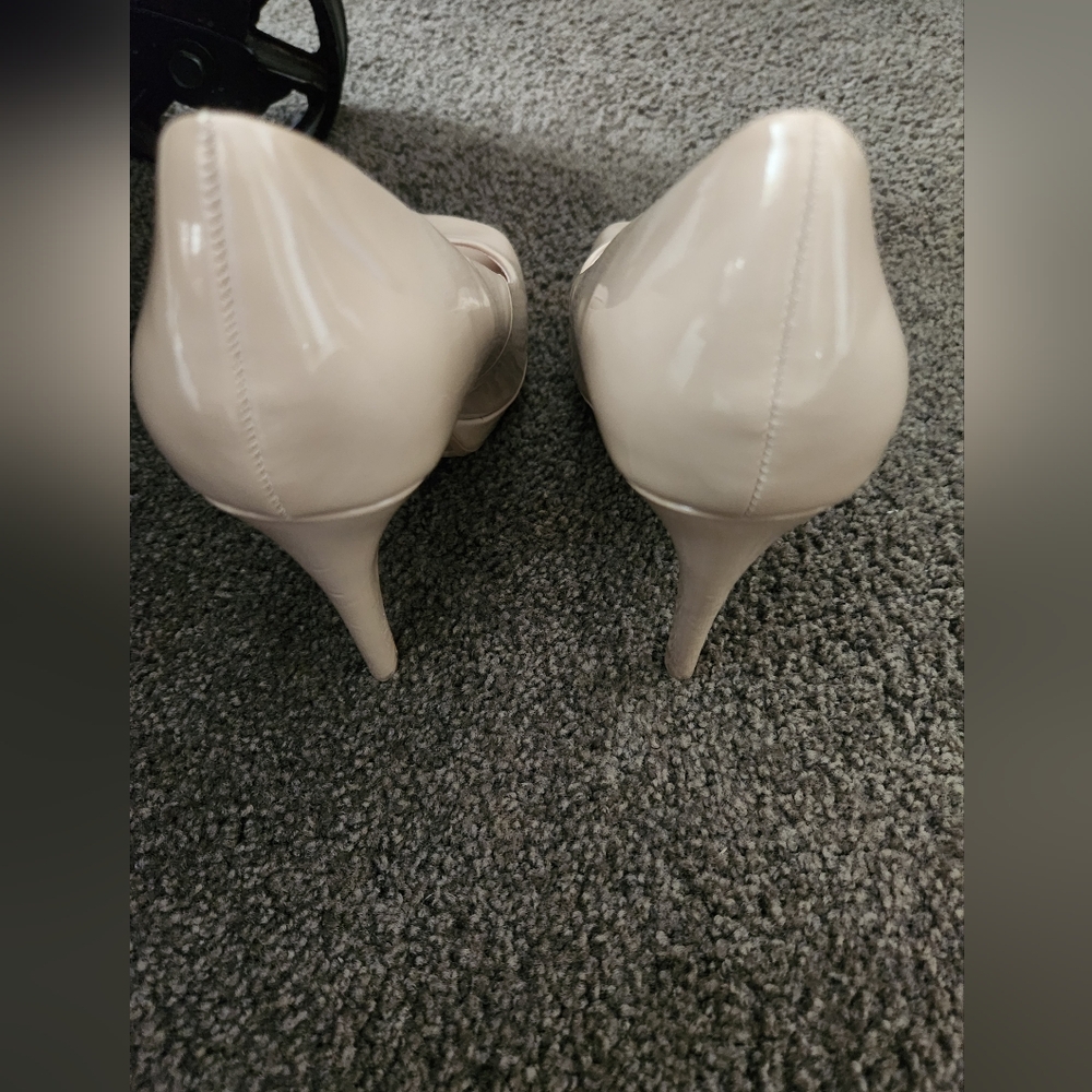 Chinese Laundry Nude Patent Peep-Toe Heels - Glossy Neutral Pumps - Picture 12 of 12